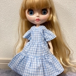 ブライス　洋服　アウトフィット　ティアードワンピース:青ギンガム