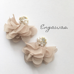 新作♡オーガンジー花びらビジュー