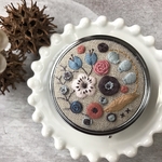 刺繍ピルケース