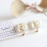 お花のジャポン玉ピアス/イヤリング　パープル