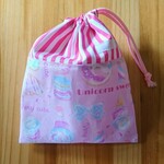 お名前タグつき 巾着袋 【スイーツ／ピンク】片紐