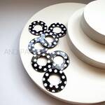4Ｐ　モノトーン　水玉　 アクリルパーツ　リングパーツ　BIGサイズ 　アセテートパーツ　ハンドメイド　アクセサリー材料 アクリルパーツ アセテートパーツ　アクセサリパーツ