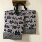 【再販】２点set✴︎🚗くすみブラウンのレトロカー×ヒッコリーデニム【レッスンバッグ✴︎シューズ入れ】✴︎キルト