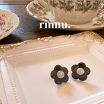 【Daisy accessory 1】ブラック✖️シルバー｜ピアス｜イヤリング｜20mm