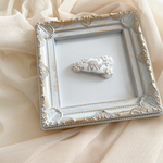 lace pin