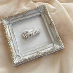 lace pin