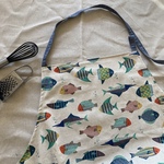 お魚エプロン　ネイビー