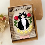 【特集掲載】Cat&Garden ハチワレ猫　刺繍ブローチ　猫刺繍