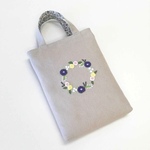 帆布　A4トートバッグ　花刺繍