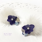 ◆紫陽花◆冬色ビジューとファーの2wayピアス／イヤリング