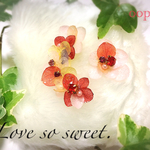 Love So sweet. 紫陽花イヤーカフとイヤリングorピアスセット ラインストーン パール