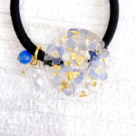【Cherry様ご予約品☆】　金沢金箔と星の瞳・青瑪瑙とかすみ草のヘアゴム　青いドライフラワー　【再販☆】