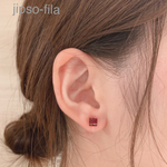 小さいボルドースクエア / ピアス・ノンホールピアス