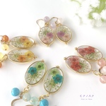 ◇幸せを呼ぶ◇お花と天然石のピアス／イヤリング