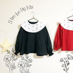 刺繍襟のブラウス 黒