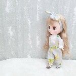 春のミモザ吊りパンツ　ミディブライスサイズのお洋服