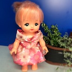 メルちゃん 華やかオーガンジーのオフショルダーワンピース ピンクオレンジ