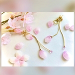 【期間限定】【送料無料】＊4wayピアス＊　「さくらふわり」-Cherry Blossoms-