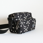 受注製作　黒色　点と線の模様柄プリント生地　ダブルショルダーバッグ♪　Fm2 Lab.