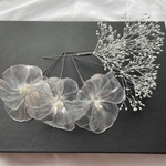 *アメリカンフラワー(パール)*かすみ草(シルバー)*