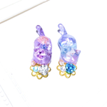 お花と空のじゃれ猫 ピアス ♡ パープル ♡ イヤリング に変更できます
