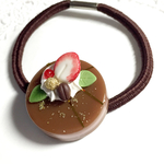 再販✖️2☆いちごのゴールドラインチョコケーキヘアゴム