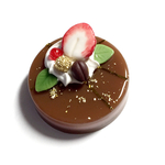 いちごのゴールドラインチョコケーキブローチ