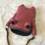 大人ピンクのケロちゃんポシェット🐸💕