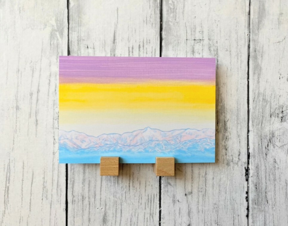 山の絵 今日は今日 明日は明日 ポストカード 山 空 夕陽 夕日 立山 春 絵 絵画 イラスト 前向き 風景画 水彩画 ハガキ インテリア 選べる２枚 Minne 日本最大級のハンドメイド 手作り通販サイト