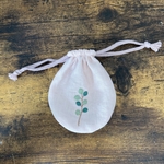 ユーカリ　刺繍巾着