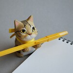 猫のペン置き(お座り猫・キジトラ猫)【受注制作】ご注文前には必ずメッセージで納期をお確かめください