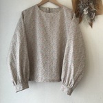 ＊オーダー品＊aliceinwond様専用　リバティ　ブラウス　パフ袖　スリーピングローズ、ケイティ＆ミリー