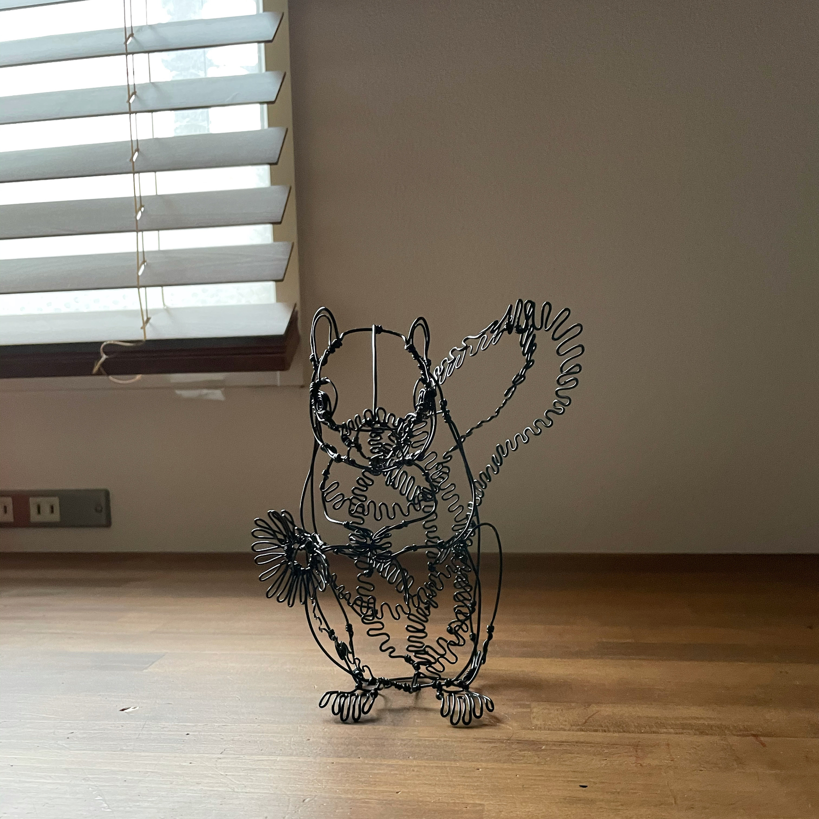 gogo3jino ワイヤーアート リスの立体作品 約30cm kaoru.shimo 様専用＊ ワイヤーアート・リス - ごご3じの