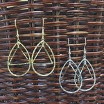しずくとさんかくのピアス／イヤリング