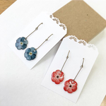 きまぐれなお花ピアス