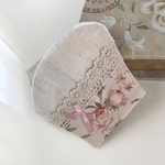💓ハーフリネン キナリ系ベージュと国産ダブルガーゼで作った立体マスク　ピンクローズ柄コットン&ベージュコットンレースお花　モーヴピンクリボン　ポケットタイプ