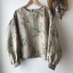＊オーダー品＊kurun2020様専用YUWA花柄（ワイルドフラワー・ナチュラル）ブラウス　パフ袖　Lサイズ