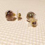 押し花ガラスドームバックキャッチ風イヤリング カーキ