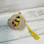 つぎはぎパイナップル刺繍のがま口