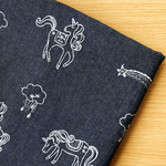 50*50【デニム】メルヘン刺繍のユニコーン／ブラックネイビー《 生地 コットン 綿 デニム 刺繍 可愛い ゆめかわ 流れ星 》