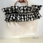 新作♡ フリル トートバッグ white