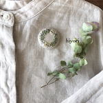 刺繍ブローチ