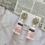 つぶつぶシルバービーズ刺繍とボリュームタッセルのピアス/イヤリング