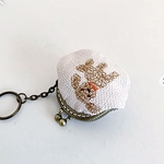 わんちゃん　刺繍がま口キーホルダー