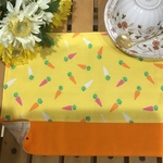 【再2】ちっちゃい20 ×25❤️キャロット両面可愛い黄色ランチョンマット