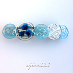 空色と青い押し花 シルバーバレッタ ☆送料無料☆ ヘアアクセサリー シルバー レジン