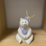 しろくま貯金箱｜水引アクセサリー5月（水引カブト ＋ 菖蒲）
