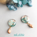 シックなペールグリーンの紫陽花　ピアス／イヤリング