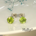 P41*宝石質ペリドットAAA（ファセットカット／6ｍｍ）☆サージカルステンレスピアス