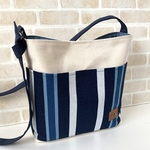 【送料無料】前ポケット付きショルダーバッグ(ストライプ＊インディゴブルー&生成り帆布)